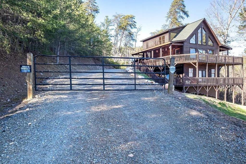 Mistletoe Cabin- Private Cabin W Views, Hottub, Pet Friendly Murphy Exterior foto