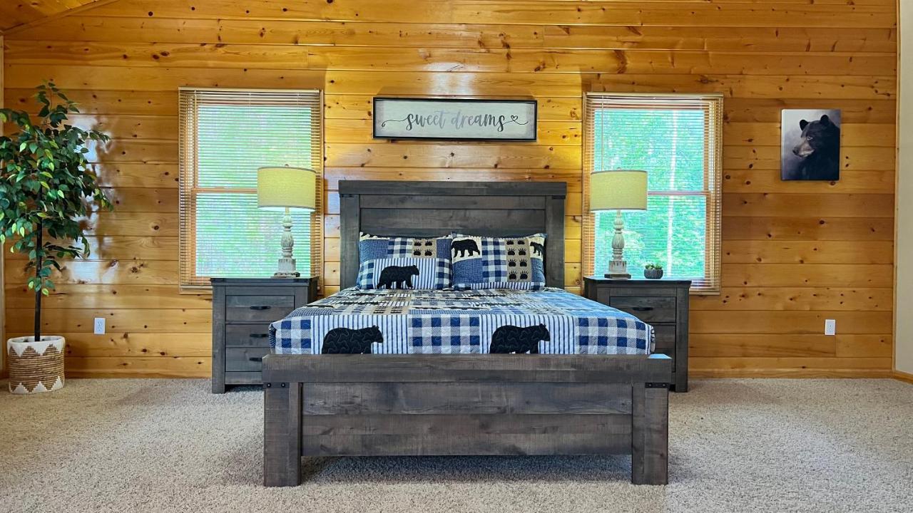 Mistletoe Cabin- Private Cabin W Views, Hottub, Pet Friendly Murphy Exterior foto