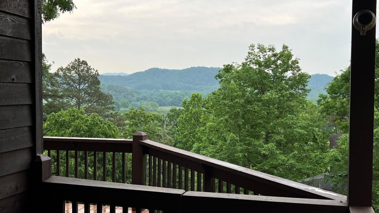 Mistletoe Cabin- Private Cabin W Views, Hottub, Pet Friendly Murphy Exterior foto